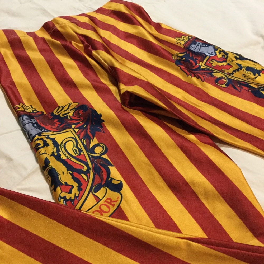 Blackmilk Gryffindor Leggings Small